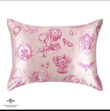 Wicked: For Good x Katie Kime Blissy Standard 600 Thread Count Pink and Green 