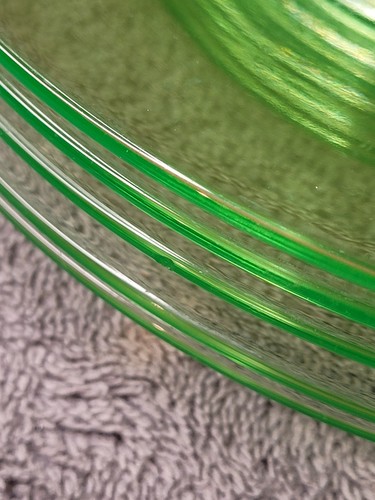 Vintage Uranium Glass 9" Dinner Plate Lot of 5 Green Depression *Scratches* - Picture 4 of 9