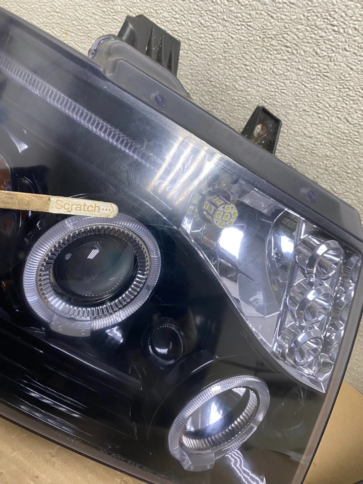 Комплект светодиодных фар 2007–2013 Chevrolet Suburban Tahoe левая + правая U0770 DG - Изображение 4 из 4