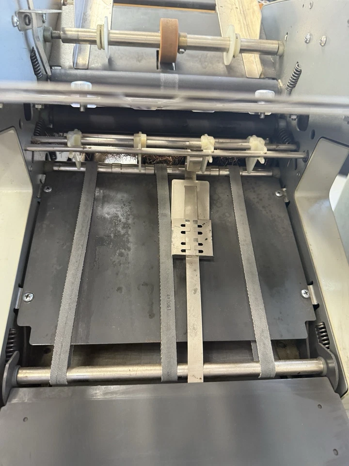 AB Dick Paper Folder 52 - Image 3 of 4