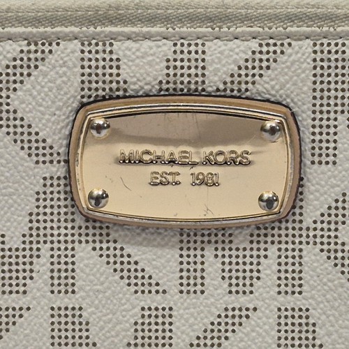 Michael Kors 7x4 White 5 Compartment Clutch Wallet MK Logo Design Zipper - Picture 2 of 9