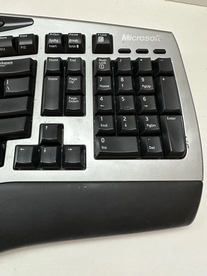 Microsoft Wireless Comfort Keyboard 1.0A Ergonomic Split Design No Dongle - Image 3 of 4