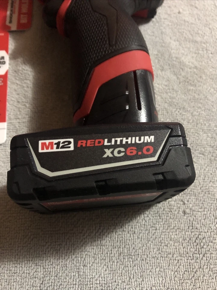 Milwaukee M12 Impact Driver / 6.0 Battery - Image 2 of 4