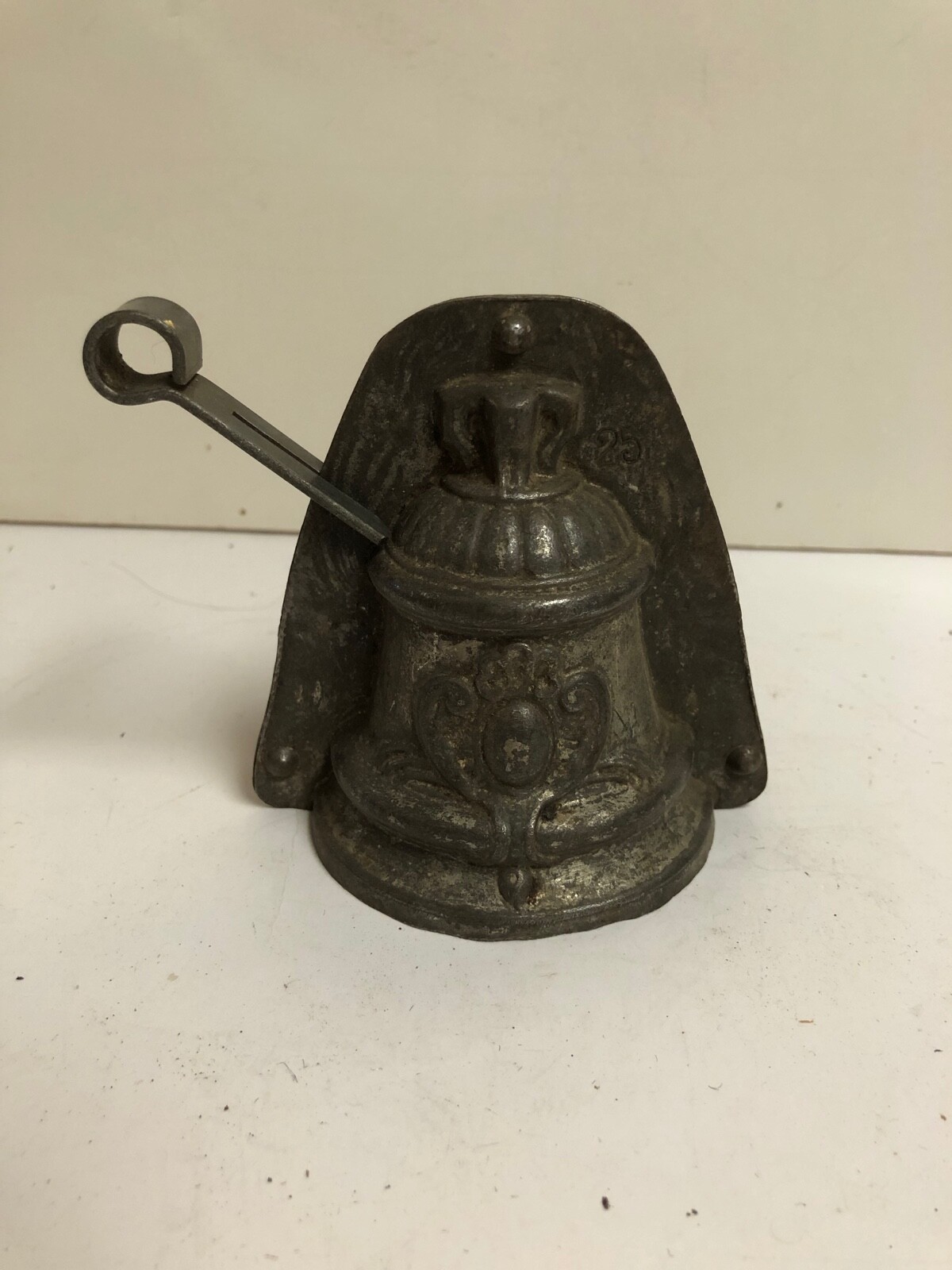 Early Tin Christmas Decorated Bell Chocolate Mold #5460 ~CH437 Nowy, 100% nowy