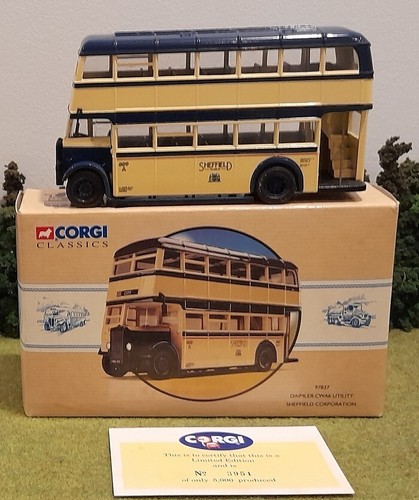 * 1/50 * Corgi Classics * Daimler CWA6 Utility Bus * Sheffield Corp * BOXED * - Picture 3 of 13