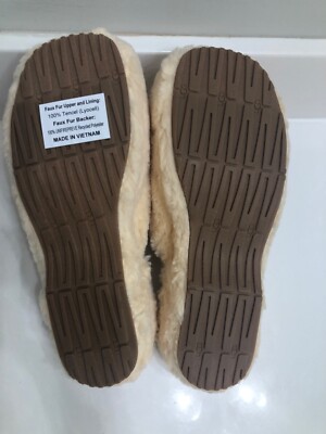 UGG NATURAL FUZZ SUGAR CLOG FAUX FUR SIZE 7 | eBay