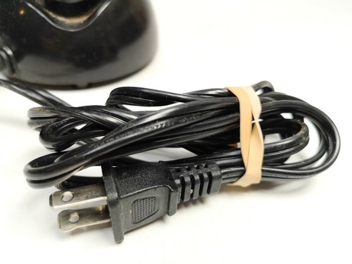 Magic Bullet Power Black Base MB1001B - Works Great! - Used BASE MOTOR ONLY - Picture 7 of 8