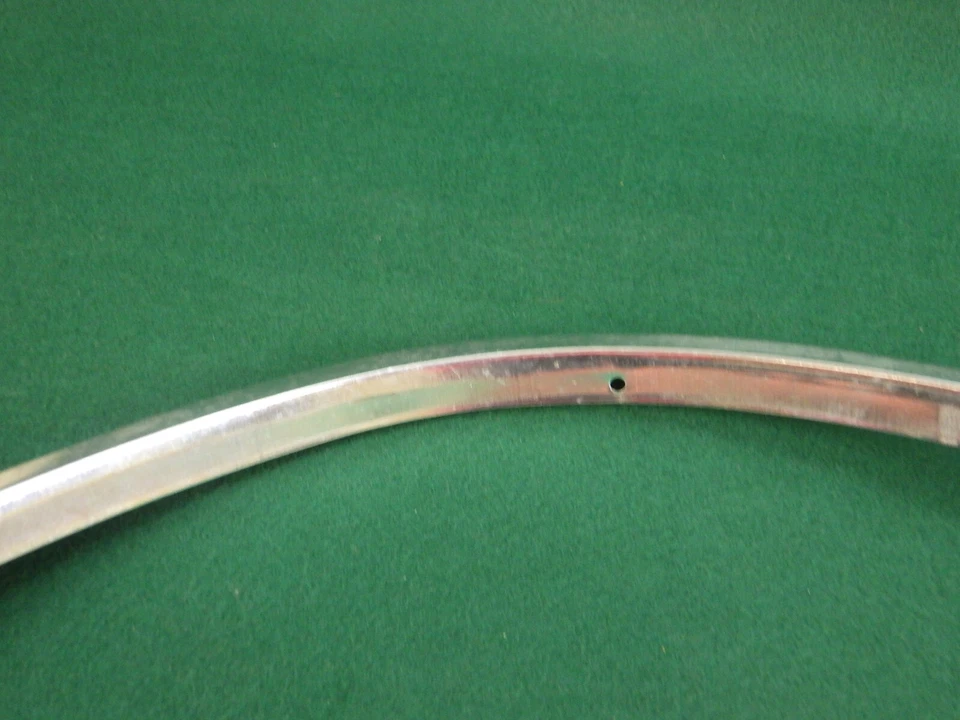 Nuevo de Lote Antiguo Mopar Moldura de Apertura de Rueda 1986 1987 1988 Chrysler New Yorker RF Foto 4 de 4