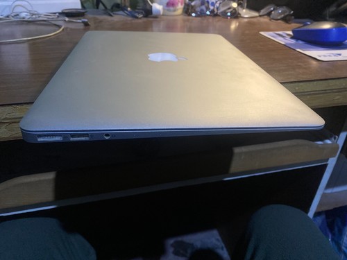 MacBook Air laptop i7 8gb ram 500 ssd - Afbeelding 3 van 17