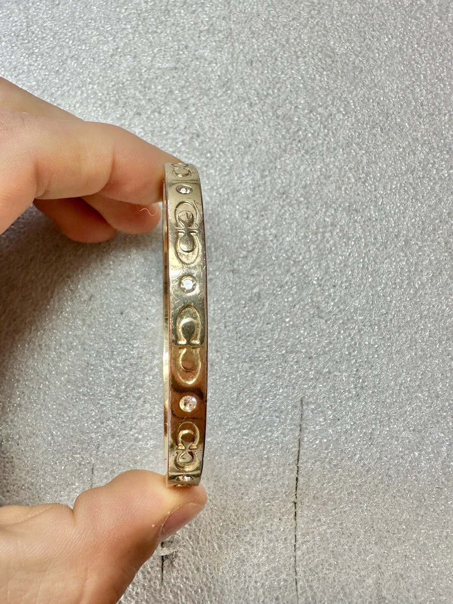 COACH◆クリスタルブレスレット Kissing C Bangle (追跡付き) COACH KISSING C HINGED BANGLE BRACELET - Rose Gold NWT | eBay
