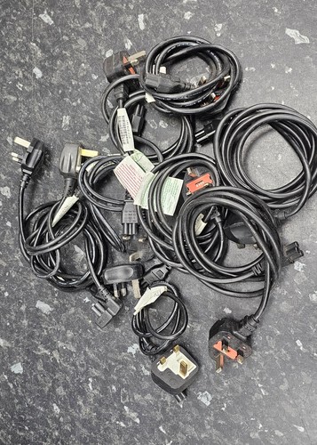 Clover Leaf Power Lead Mains Cables x10 With UK Plugs