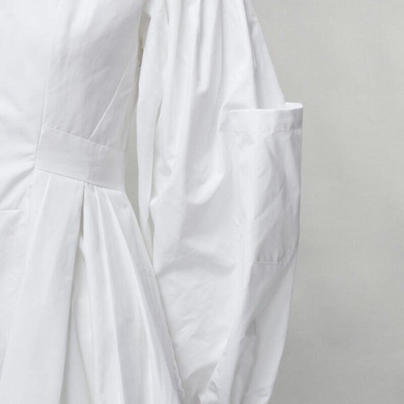ALEXANDER MCQUEEN white cotton silver zip front puff sleeve ALEXANDER MCQUEEN white cotton silver zip front puff sleeve