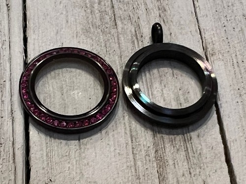 Origami Owl Black Medium Twist Living Locket with Crystals NEW Retired - Picture 5 of 6