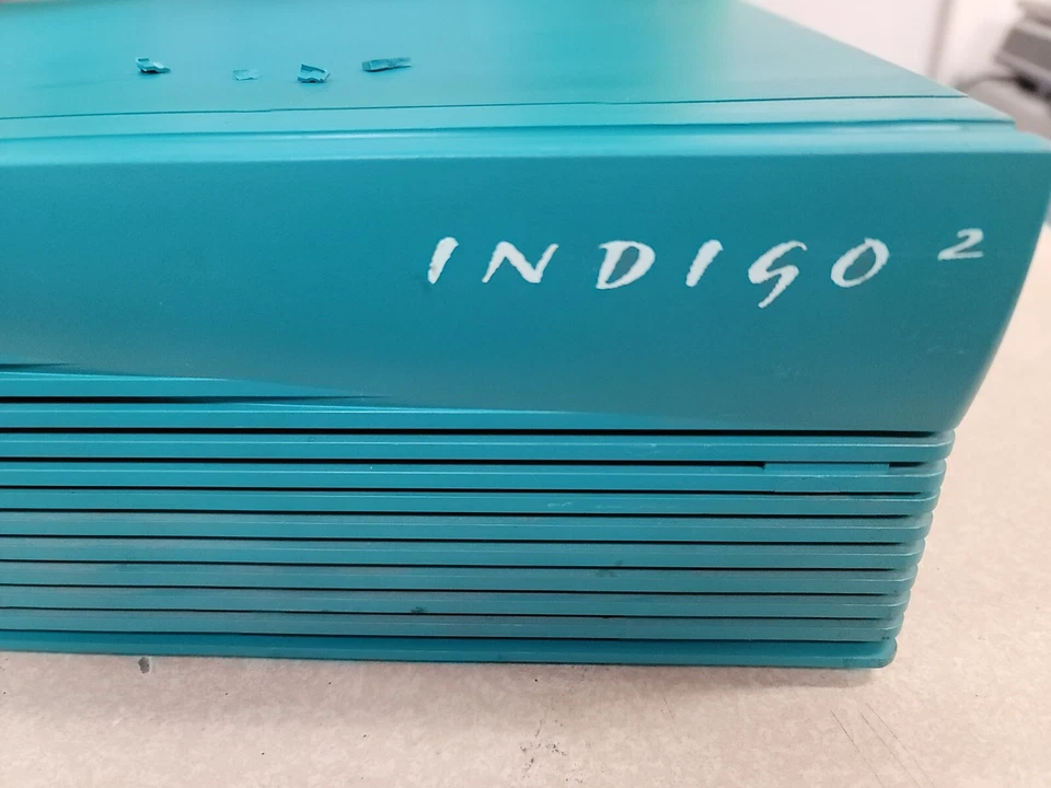 Silicon Graphics Indigo 2 Workstation Computer Vintage Boots no fully Tested - Image 3 of 4