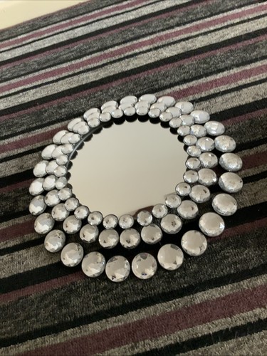 FABULOUS METAL CIRCULAR MIRROR WITH JEWELS 14.5” DIAMETER “ DUNELM” - Bild 10 von 12