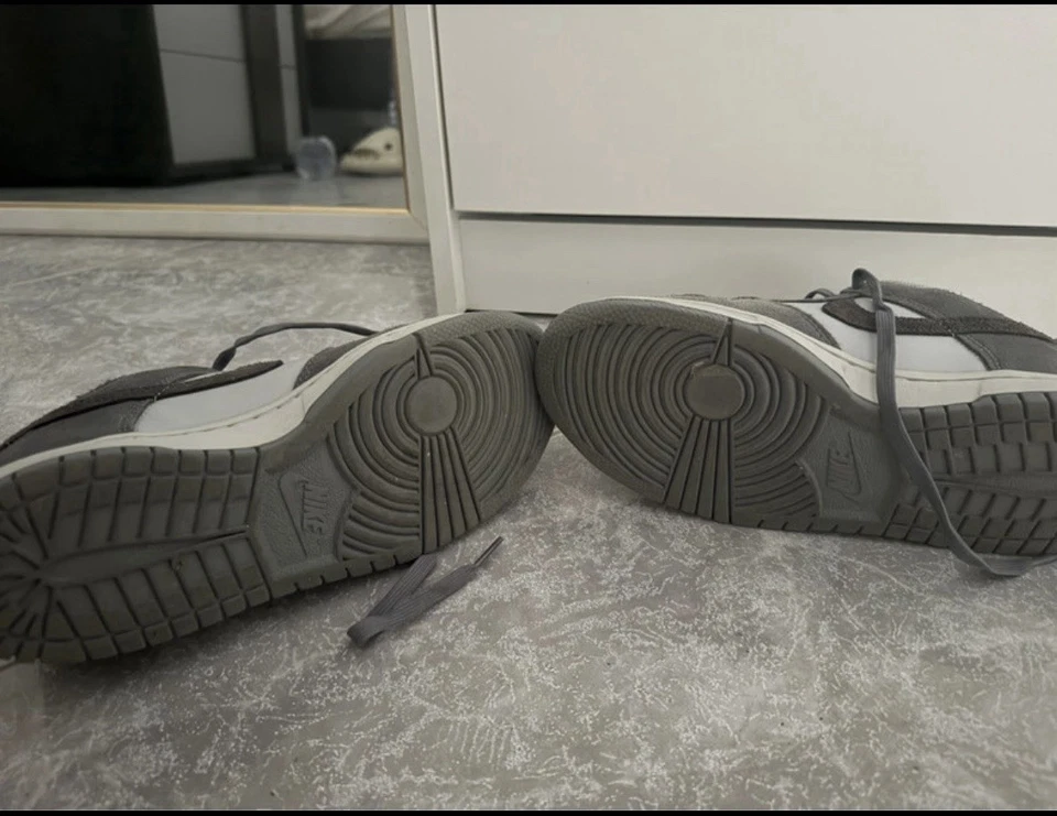 Nike Dunk Low, foto 3 di 5