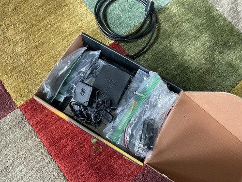 Custom Gaming PC -RTX 2060 Super, Ryzen 5 3600X, 16 GB RAM, 512 GB SSD, 1 TB HDD - Picture 7 of 10