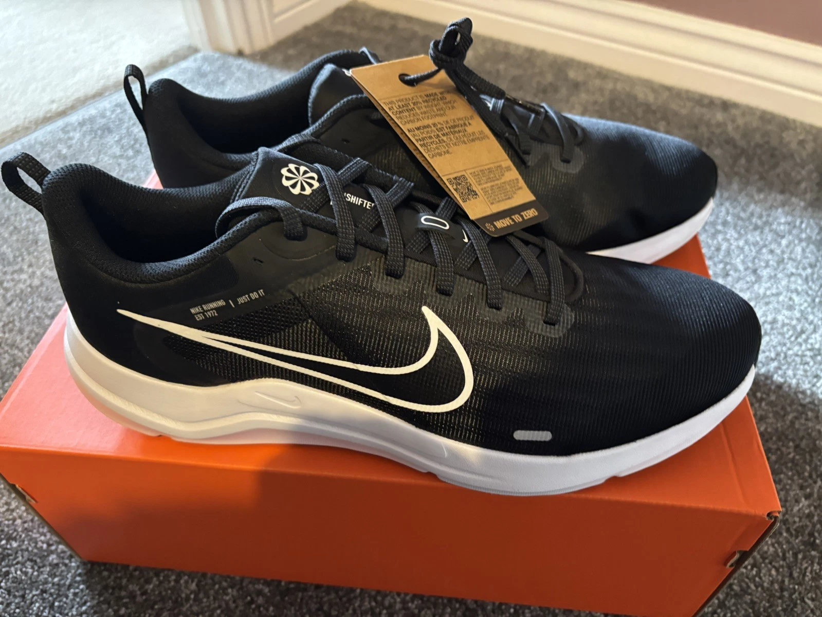 Nike Downshifter 12 Mens Running Trainers DD9293-001 Black in UK12 - BNIB