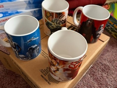 Lot of 4 Star Wars coffee mugs by Galerie 2011