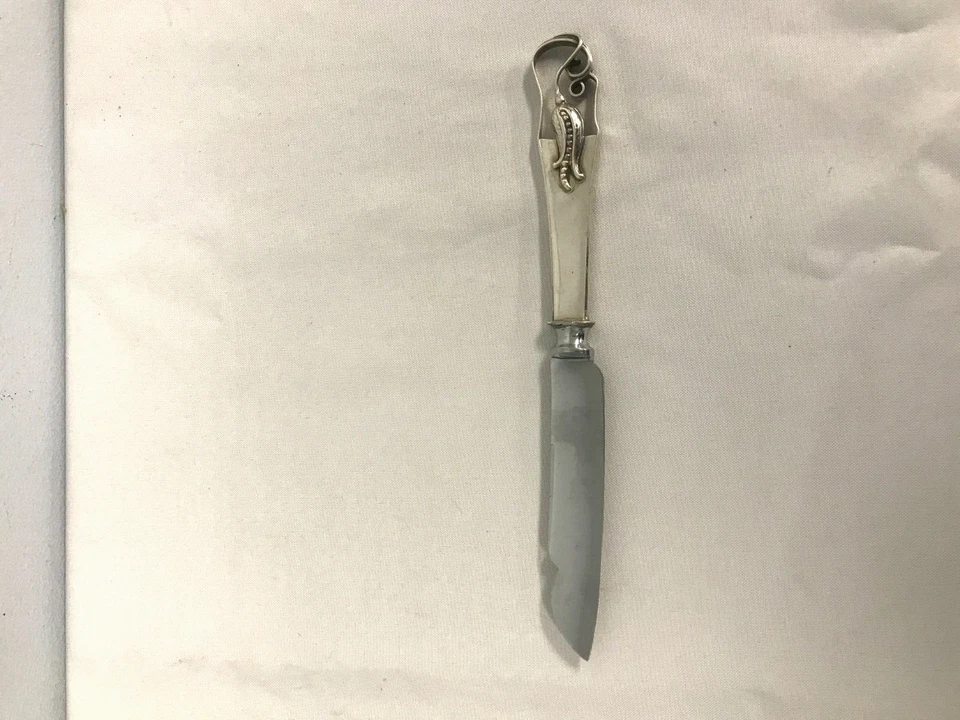 CUCHILLO PARA PASTELES CARL POUL PETERSEN PLATA ESTERLINA con FLOR 9 1/4" ~ CANADÁ Foto 2 de 4