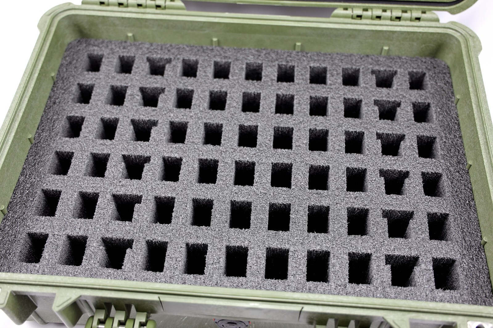 New Precut 66 double mag pistol handgun foam insert fits your Apache 4800 case-image