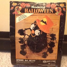 Aunt Lydia's WonderArt Halloween Black Spider Yarn Felt Craft Kit VINTAGE