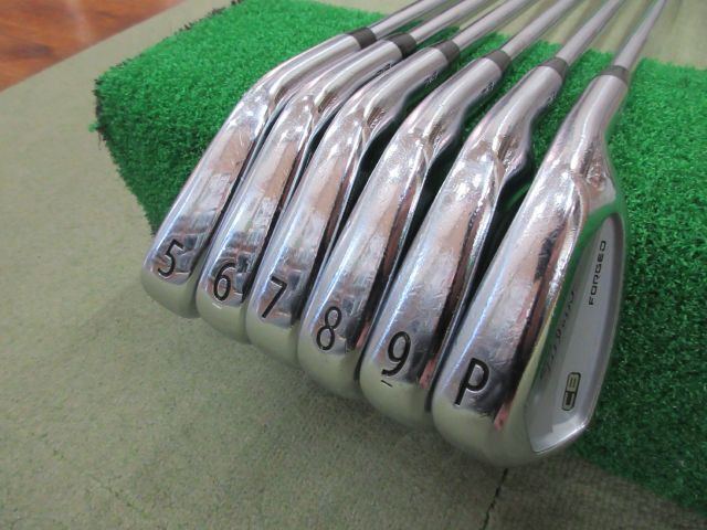 Titleist CB 718 AMT TOUR WHITE (JP) 6 pieces set S200 26 Titleist CB 718 AMT TOUR WHITE (JP) 6 pieces set S200 26