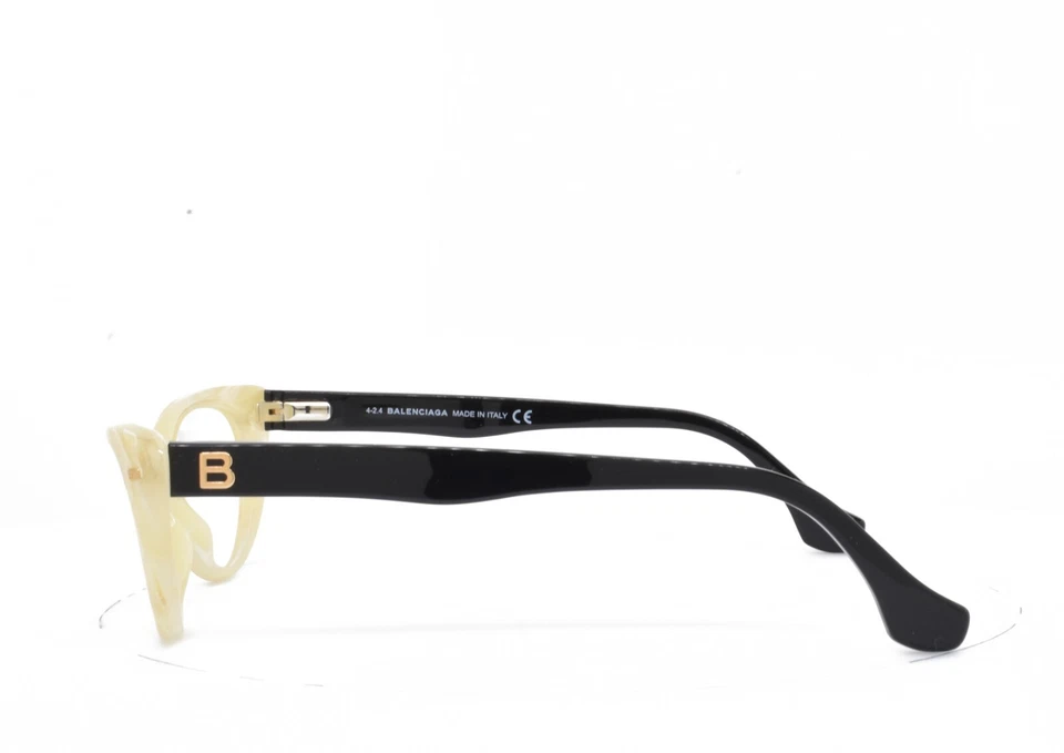 BALENCIAGA Eyeglasses Ivory black Cat Eye New Authentic 5013 060 54-16-140 - Image 3 of 4