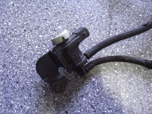 VW Passat 3B 96-00 Magnetventil Regelventil Turbolader