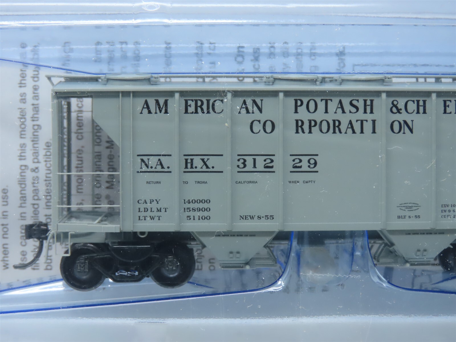 HO Scale Kadee Cars 8323 NAHX American Potash 2Bay Hopper 31229