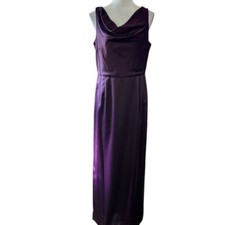 Tahari Sahari Gown In Potion NWT Size 10 Purple Cowl Neck Lace Back Lined $185