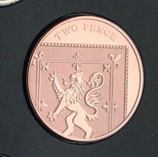 2008 TWO 2 PENCE SHIELD COIN 2P BRILLIANT UNCIRCULATED BUN BUNC