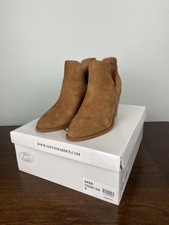 steve madden aker bootie taupe