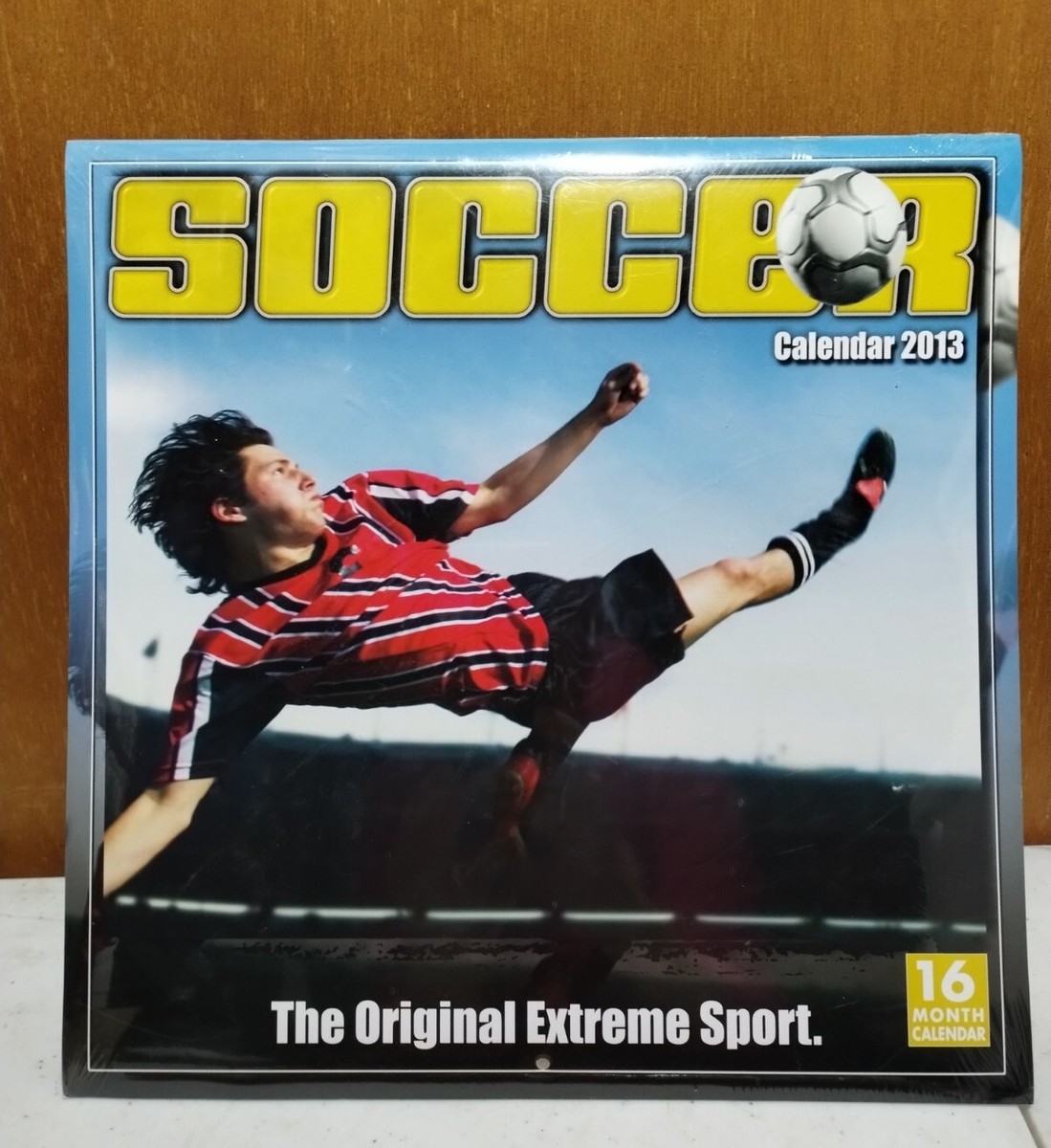 soccer-2012-2013-wall-calendars-brand-new-sealed-16-month-ebay