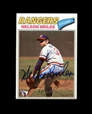 Nelson Briles Signed Original 1977 Topps Texas Rangers Autograph