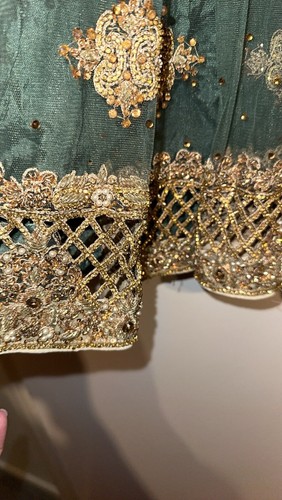 Asian wedding dress-peplum kurta&sharara-size S-M Pakistani-excellent condition - Picture 7 of 9