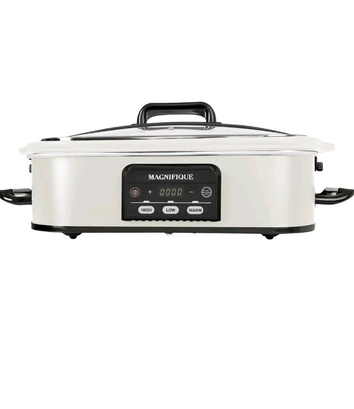 Magnifique 4 Quart Casserole Digital Slow Cooker, Premium Ceramic Bakeware