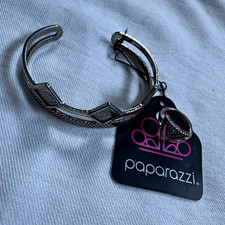 Paparazzi Silver Tone Textured Metal Cuff Ban...