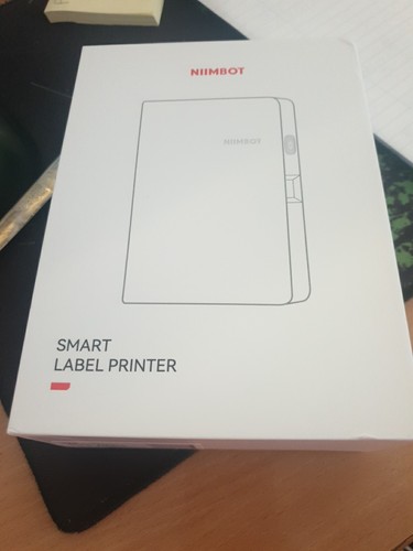 Niimbot smart label printer plus storage case