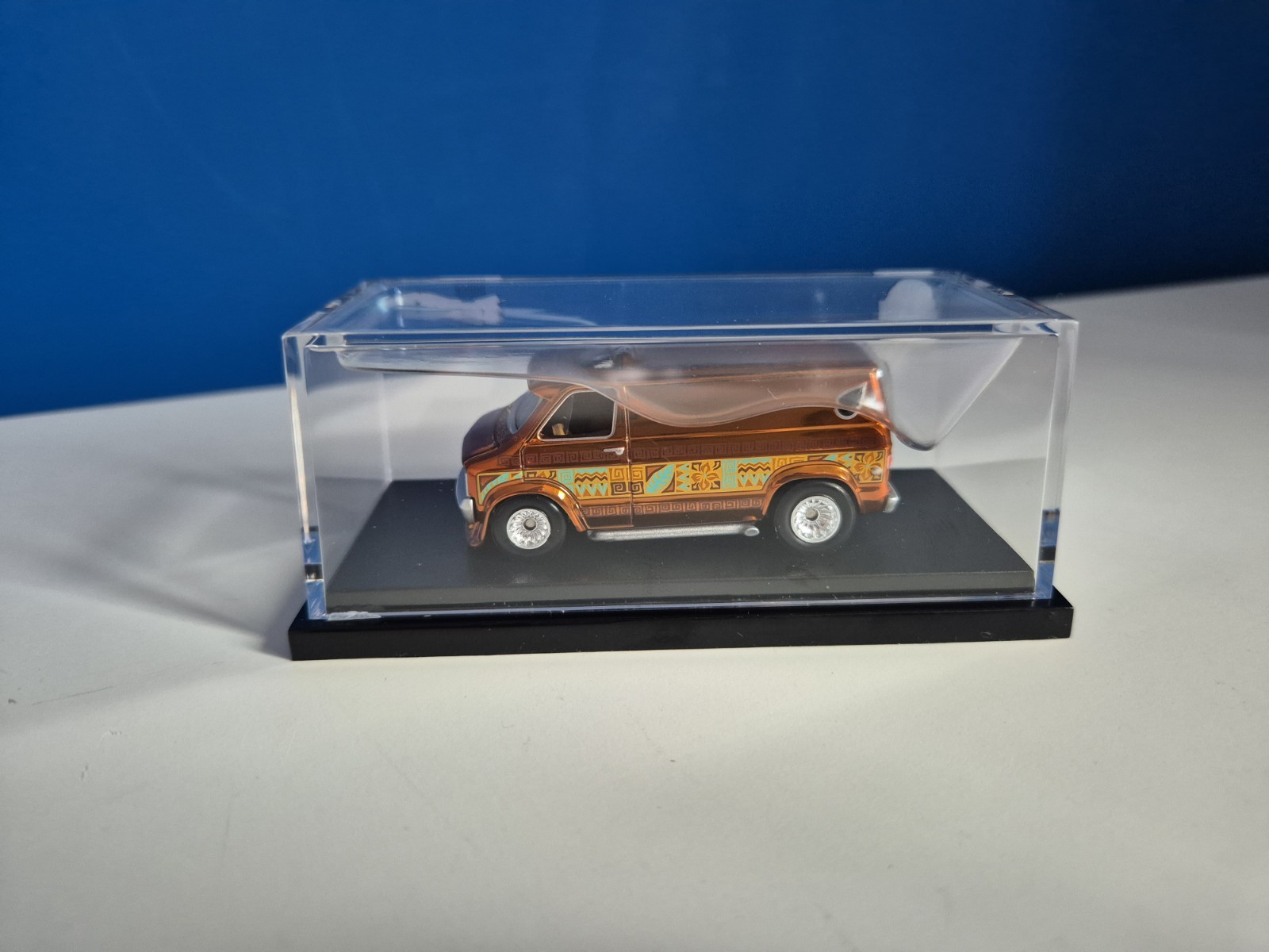 Picture 4 of 5