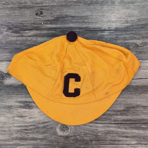 Collegiate Capsm 6 3/4 Made In Iowa 1940 To Early 1950s Yellow Embroidered C USA - Bild 1 von 10