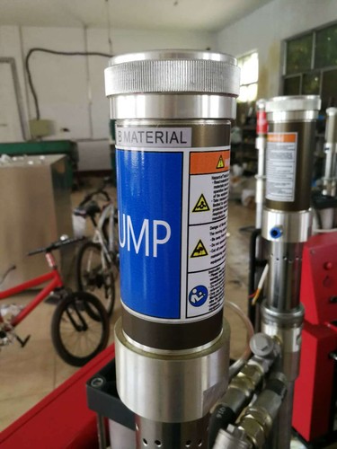 Polyurea Transfer Pump and Deliver Lifting Fluid Polyurethane 3:1 for Sprayer - Picture 5 of 6