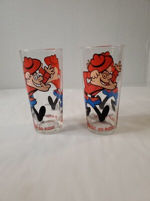 Pair Of Rare Late 70's P.A.T Ward Dudley Do-Right Red Letter Series Glass 6 1/2''