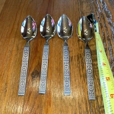 Oneida Community ISABELLA Stainless Betty Crocker Silverware Grapefruit Spoons 4