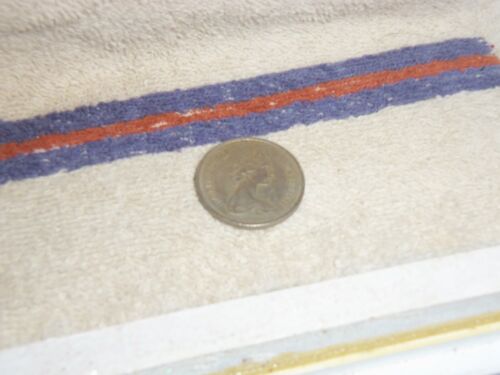 D-G-REG-F-D 1968 ELIZABETH-II NEW PENCE 5 COIN #10 - Picture 2 of 5