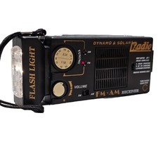 Portable Dynamo Solar Powered LED Built-In Antenna FM/AM Radio/Receiver