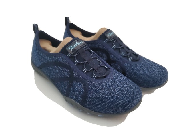 skechers sport women's breathe easy fortune fashion sneaker