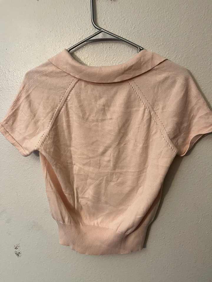 复古 Y2K LORD & Taylor 粉红色短袖 Polo 纯色皮马棉混纺 PM — 第 3/4 张图片