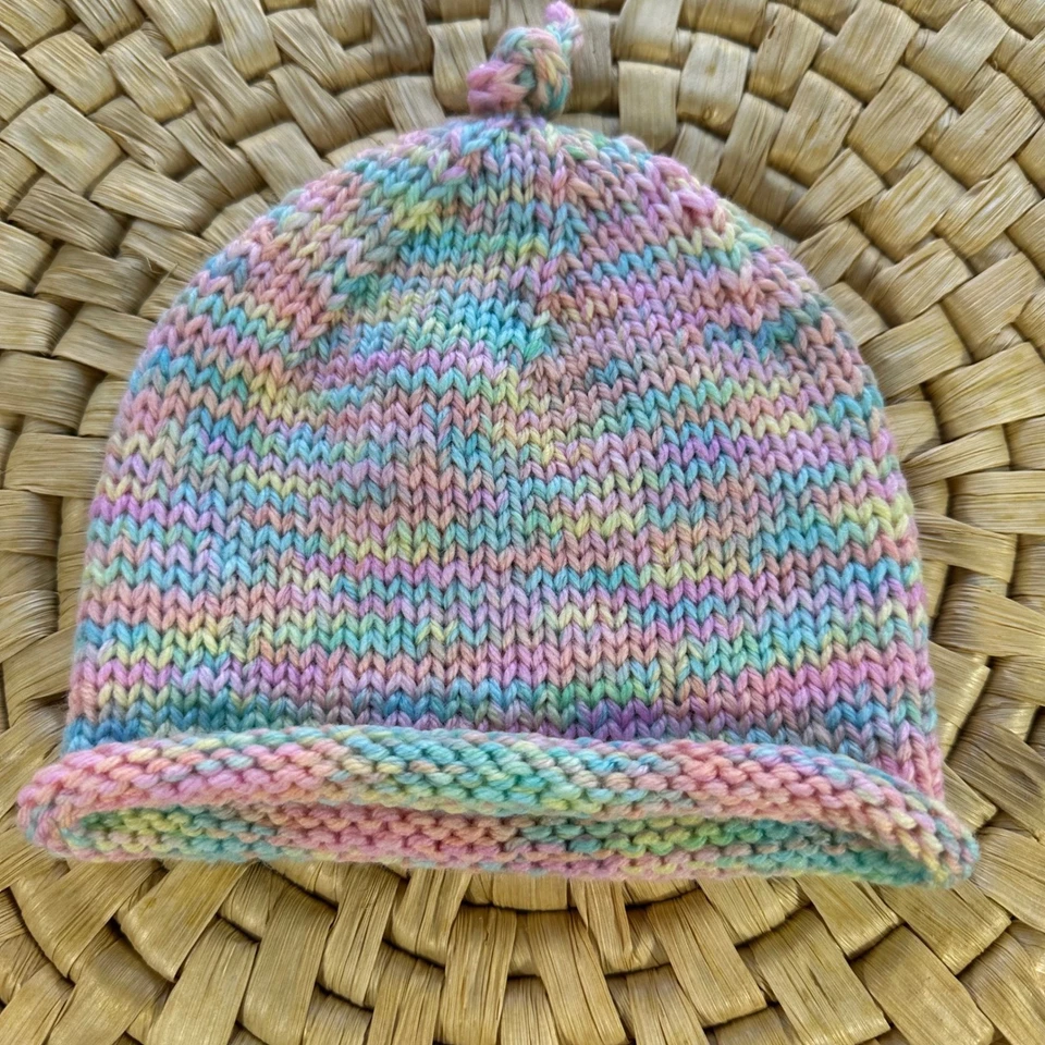 Gorro de malha bebê arco-íris cores pastel boné recém-nascido nó superior gorro - Imagem 2 de 4