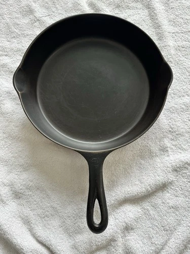 Antique Griswold #8 Large Block Logo Cast Iron Skillet